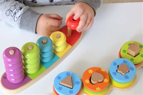 Montessori Spielzeug für Kinder 